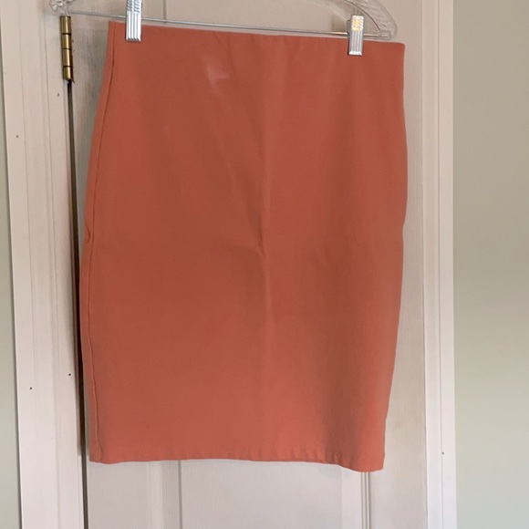 Shine Star Peach Bandage/Bodycon Skirt - Picture 1 of 5